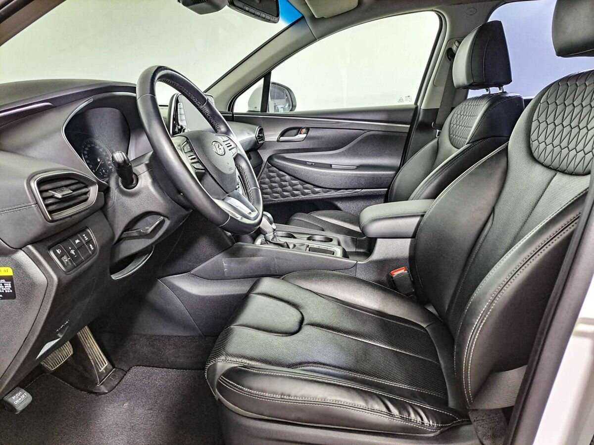 Б/У Хендай Санта Фе 2019 года. Фото: #13