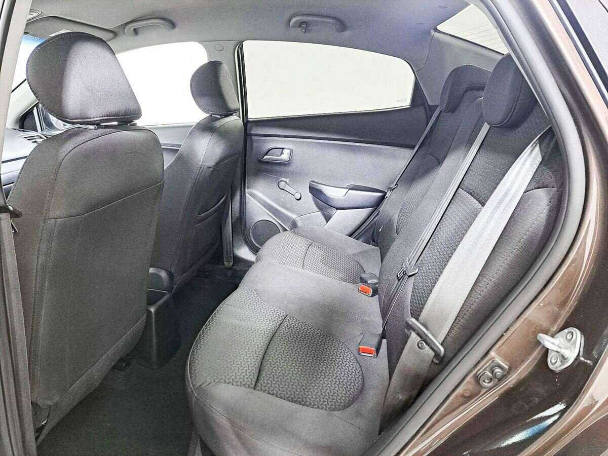 Б/У Киа Рио 2015 года. Фото: #9