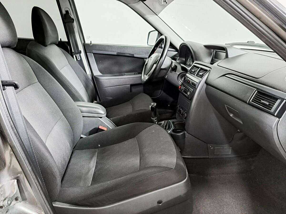 Б/У Лада (ВАЗ) Приора 2015 года. Фото: #5