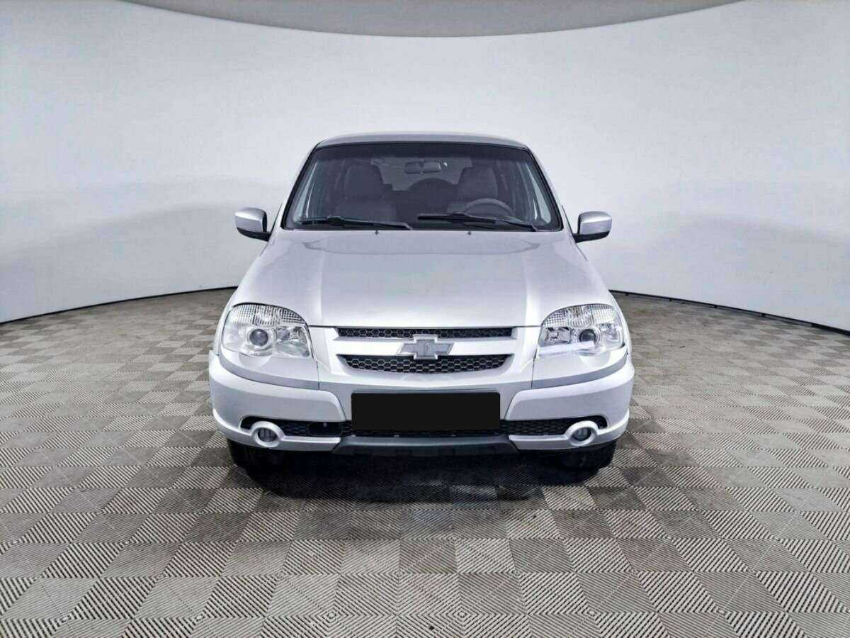 Б/У Шевроле Нива 2016 года. Фото: #1