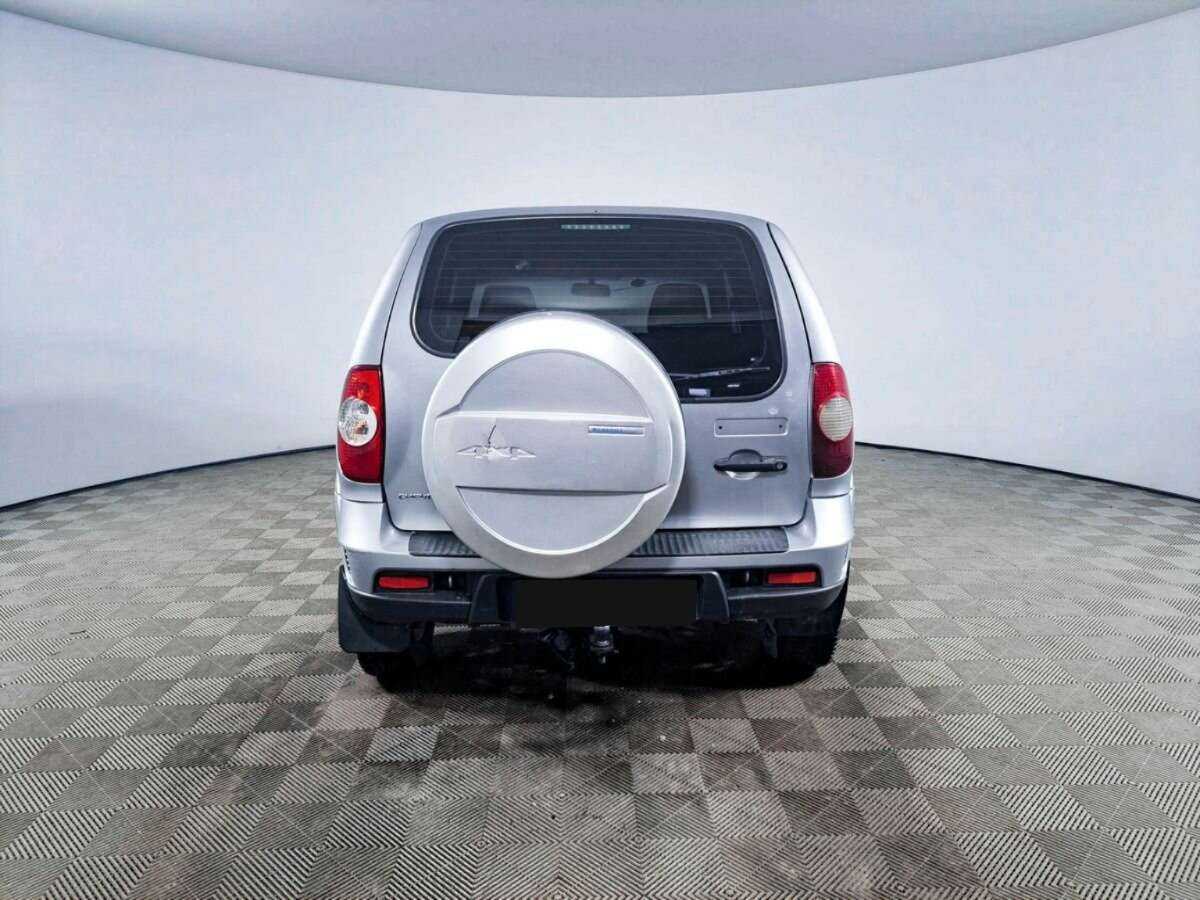 Б/У Шевроле Нива 2016 года. Фото: #5