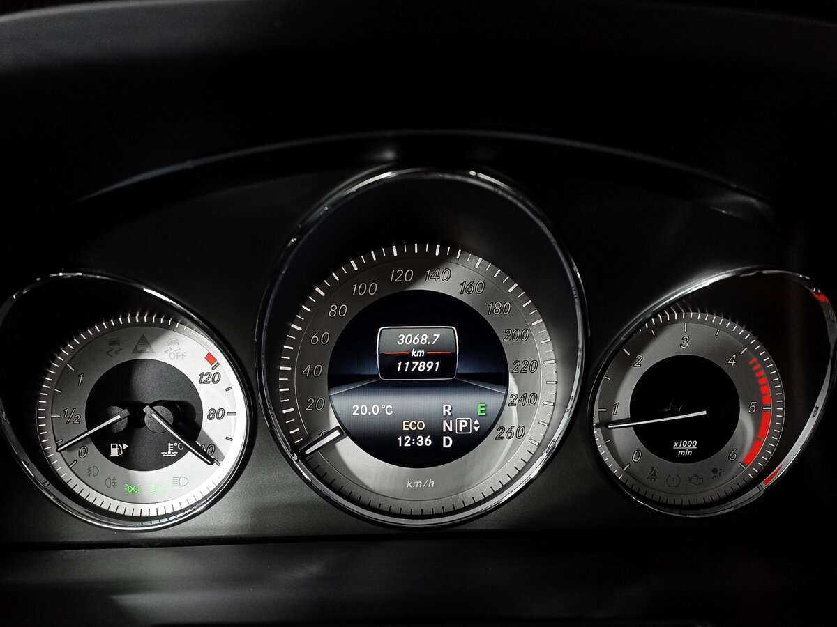 Б/У Мерседес-Бенц ГЛК-Класс 2014 года. Фото: #9