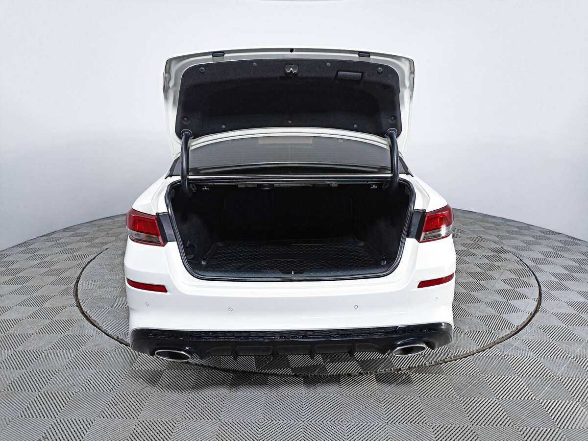 Б/У Киа Оптима 2018 года. Фото: #9