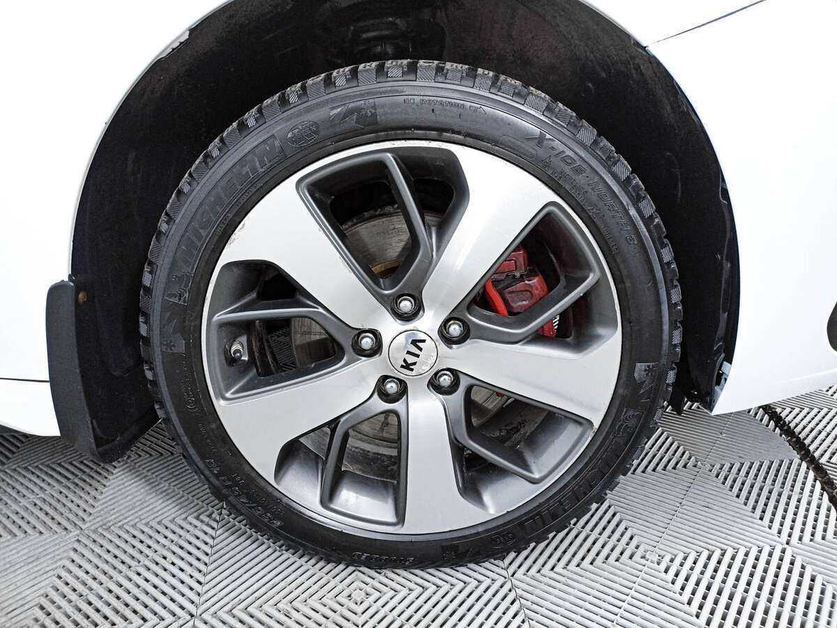 Б/У Киа Оптима 2018 года. Фото: #17