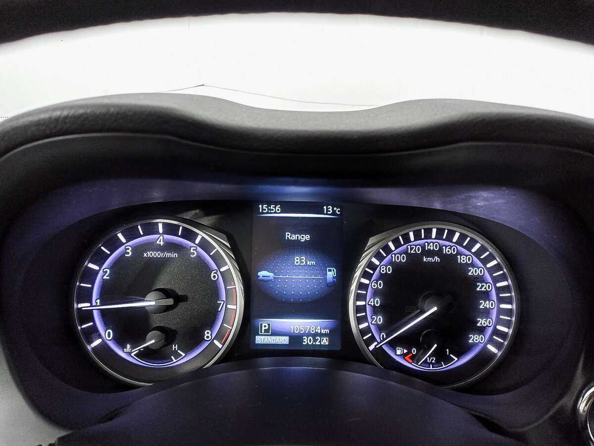 Б/У Инфинити К50 2017 года. Фото: #10