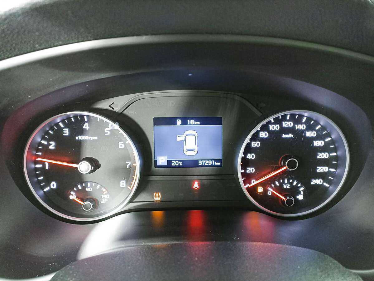 Б/У Киа Спортейдж 2020 года. Фото: #10