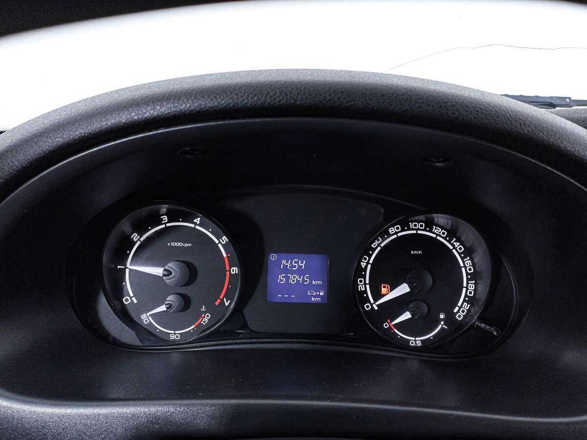 Б/У Лада (ВАЗ) Приора 2014 года. Фото: #10