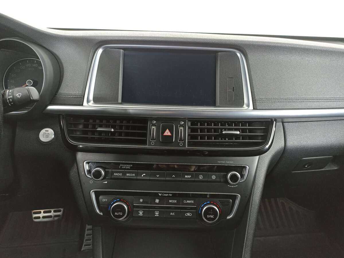 Б/У Киа Оптима 2017 года. Фото: #11