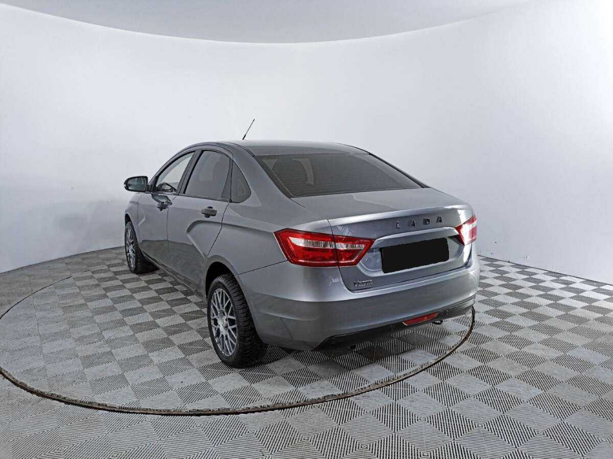 Б/У Лада (ВАЗ) Веста 2018 года. Фото: #6