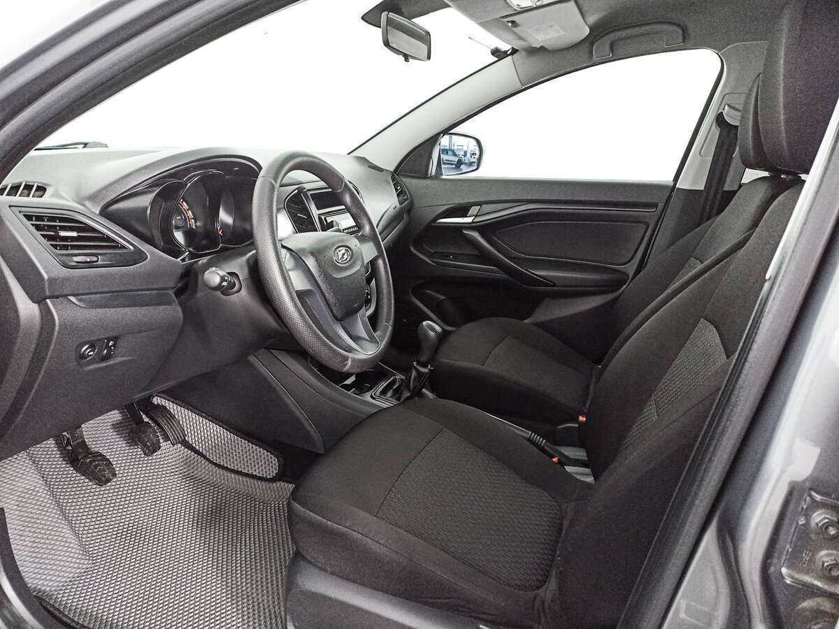 Б/У Лада (ВАЗ) Веста 2018 года. Фото: #13