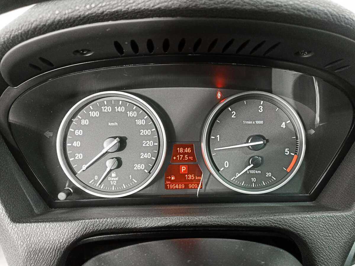 Б/У БМВ Икс5 2012 года. Фото: #10