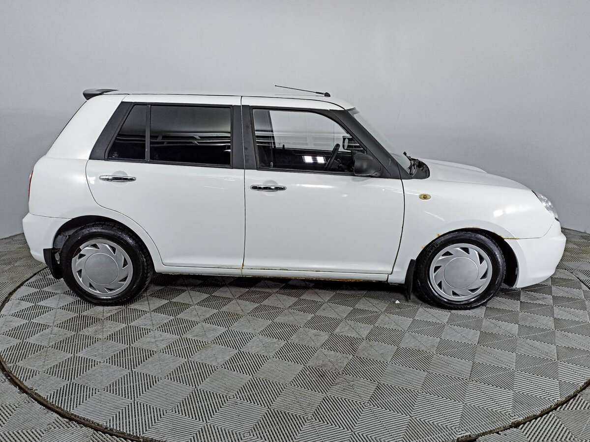 Б/У Лифан Смайли 2013 года. Фото: #3