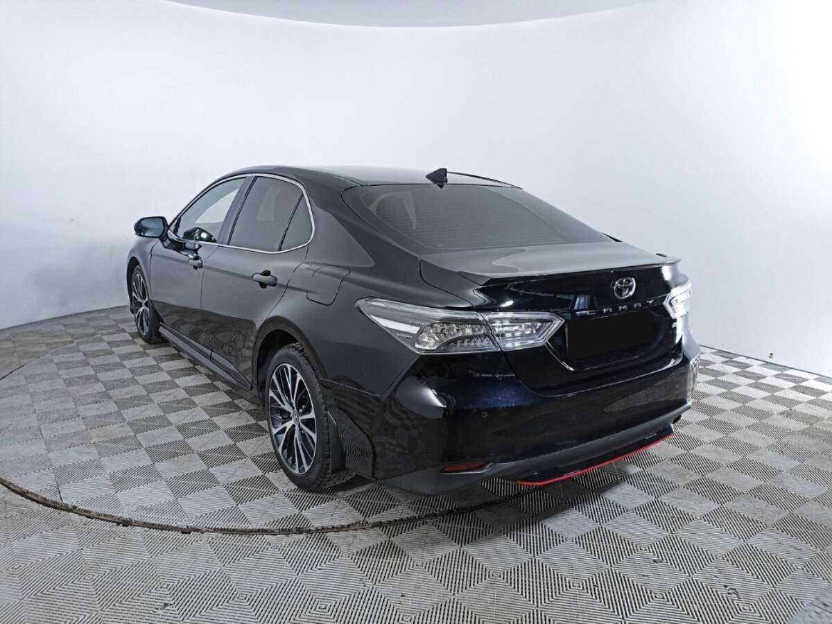 Б/У Тойота Камри 2020 года. Фото: #5