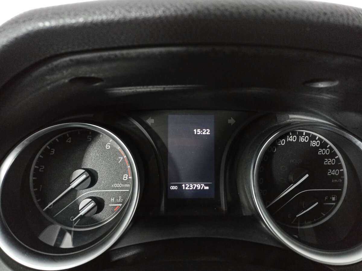 Б/У Тойота Камри 2020 года. Фото: #9