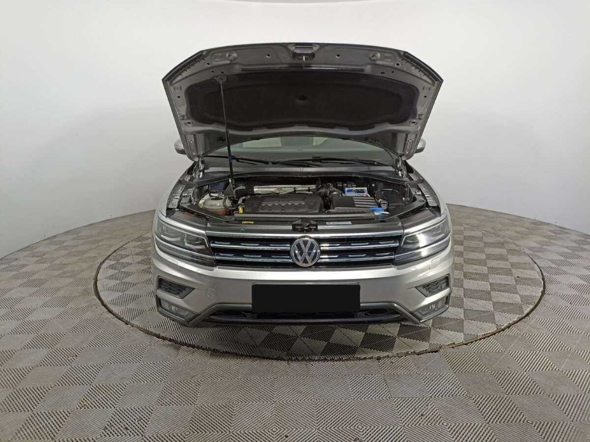 Б/У Фольксваген Тигуан 2017 года. Фото: #8