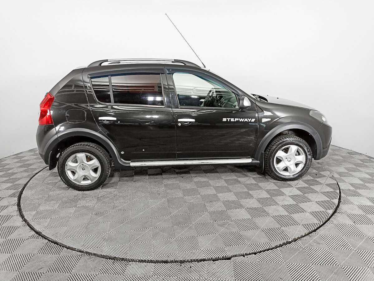 Б/У Рено Сандеро 2012 года. Фото: #3