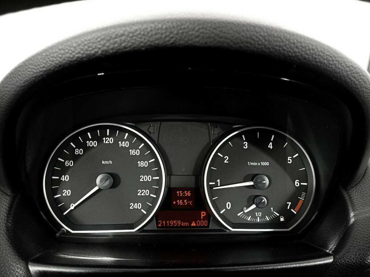 Б/У БМВ 1 серии 2010 года. Фото: #8