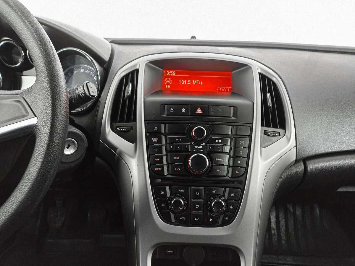 Б/У Опель Астра 2011 года. Фото: #14