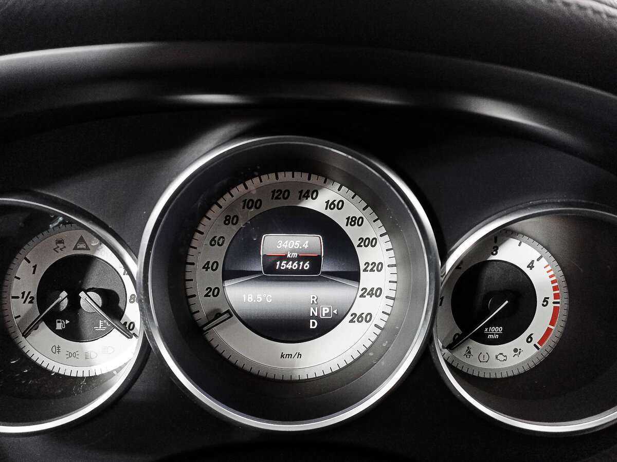 Б/У Мерседес-Бенц ЦЛС 2014 года. Фото: #7