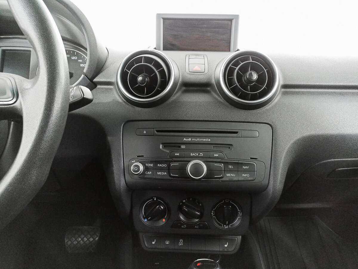 Б/У Ауди А1 2012 года. Фото: #12