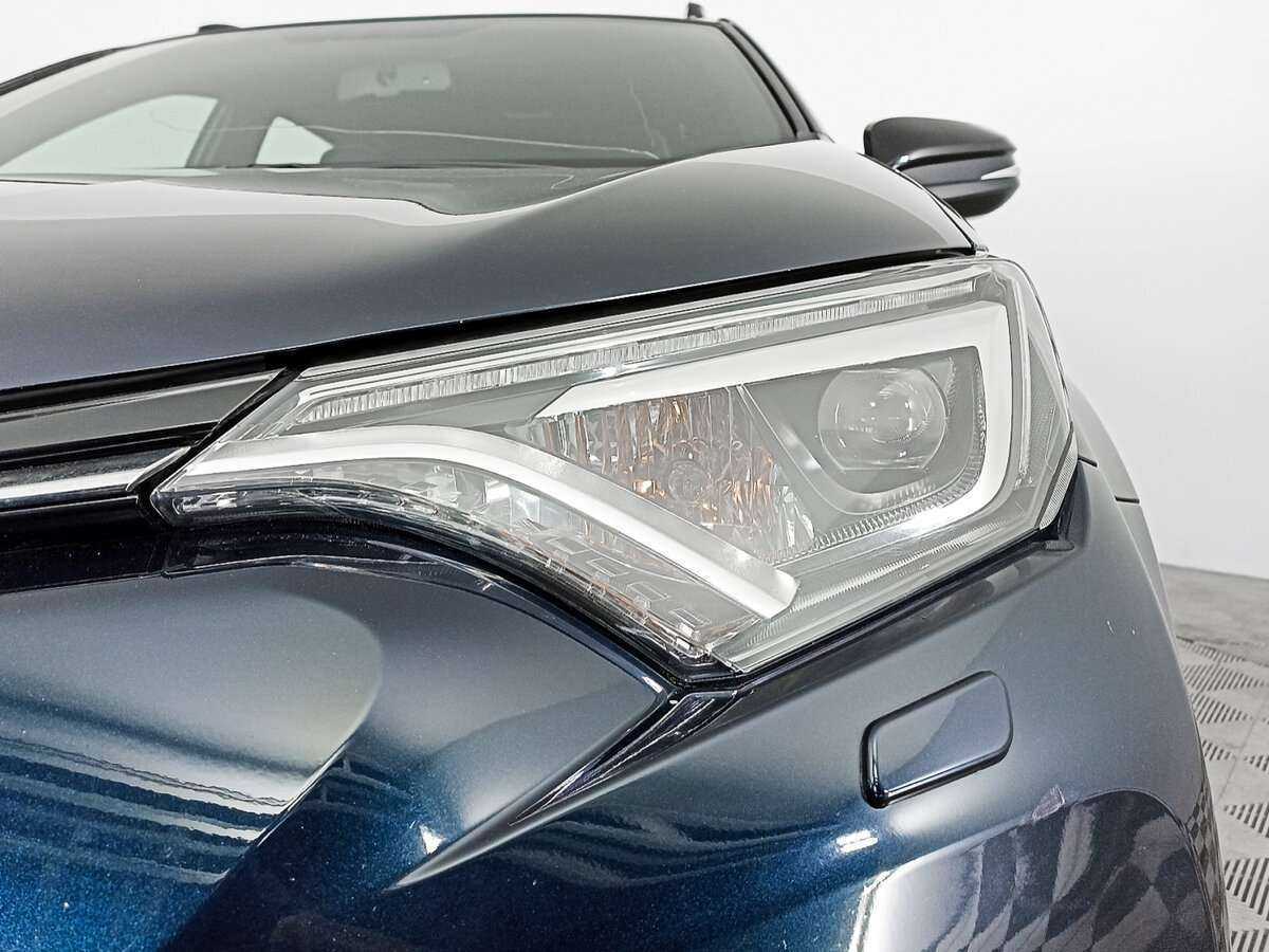 Б/У Тойота Рав4 2019 года. Фото: #16