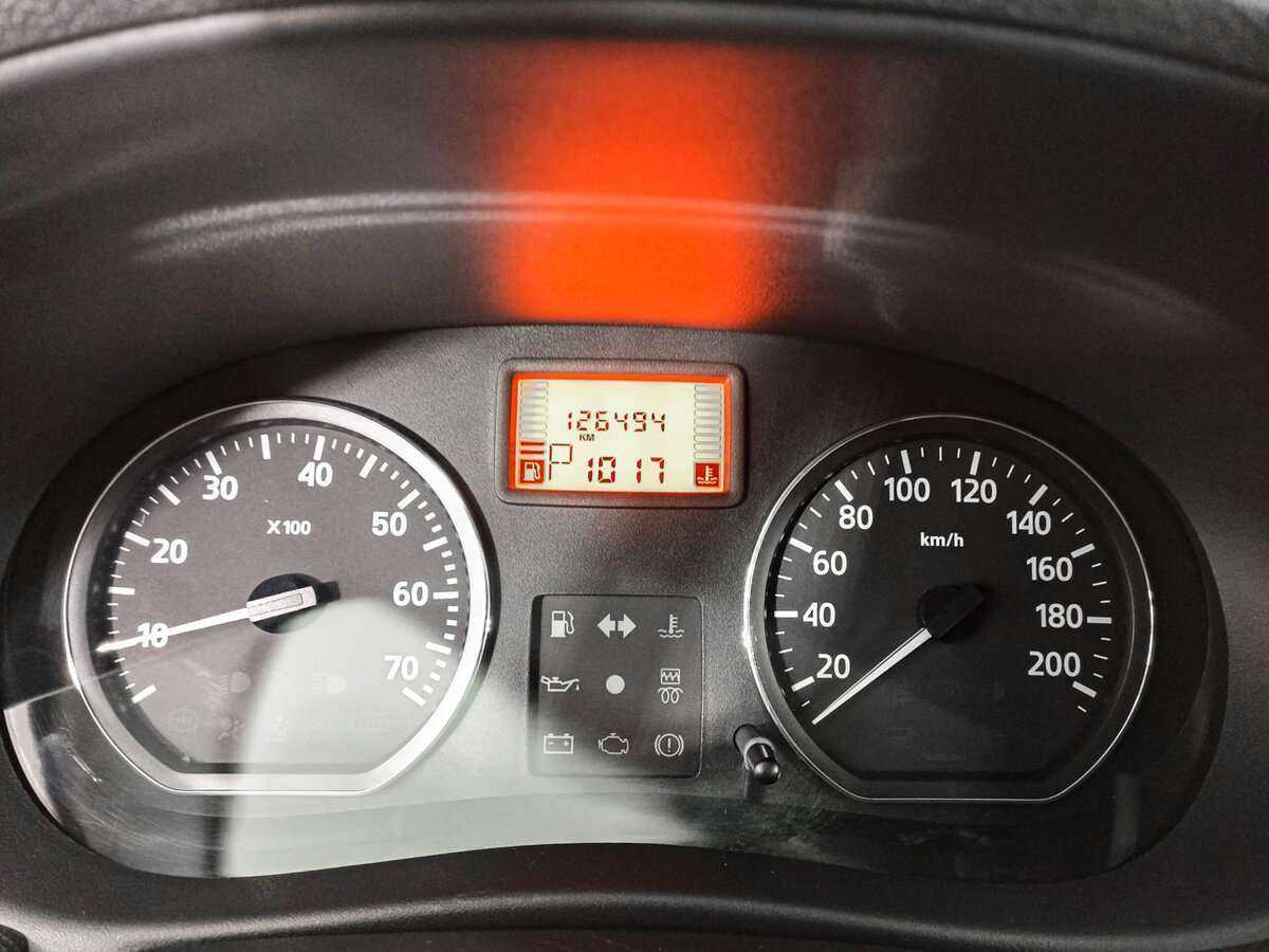 Б/У Рено Сандеро 2011 года. Фото: #10