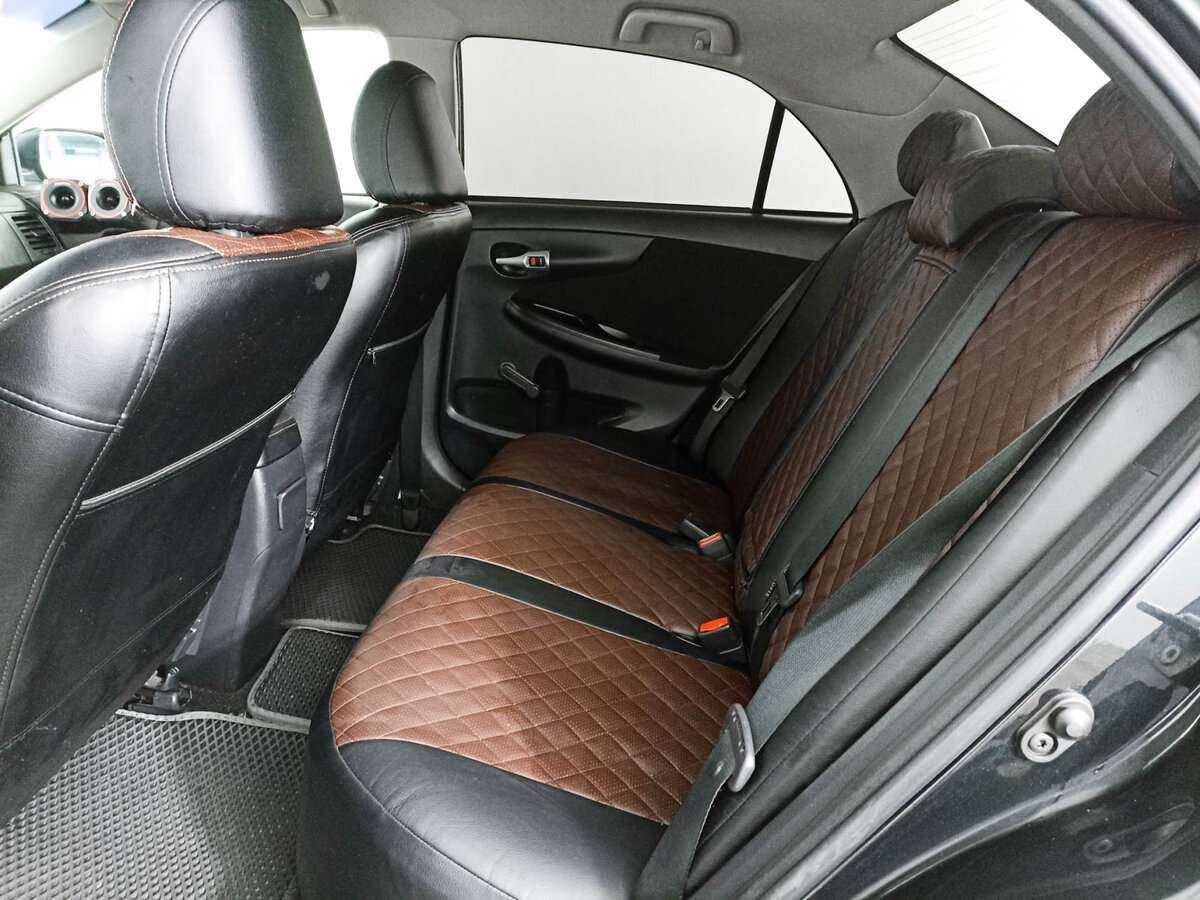 Б/У Тойота Королла 2010 года. Фото: #9