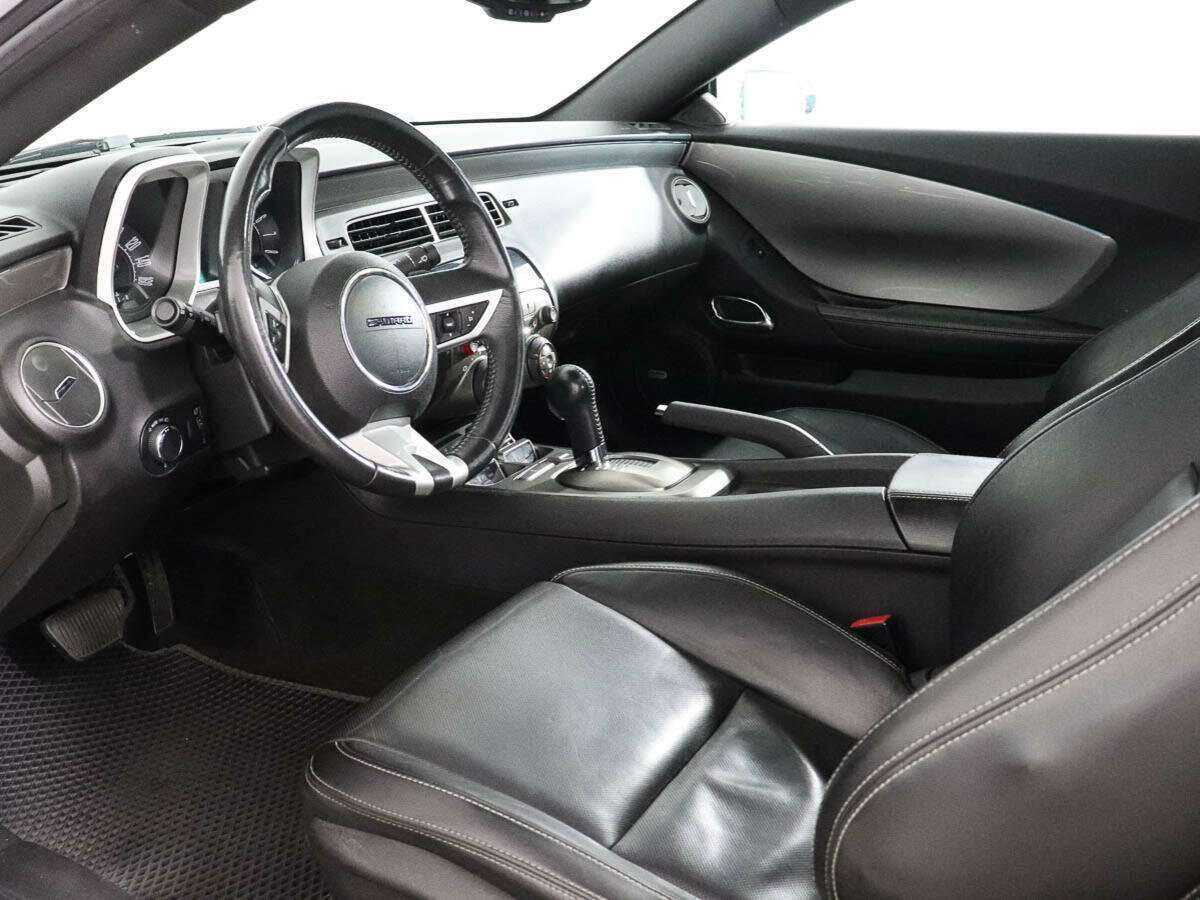 Б/У Шевроле Камаро 2011 года. Фото: #7