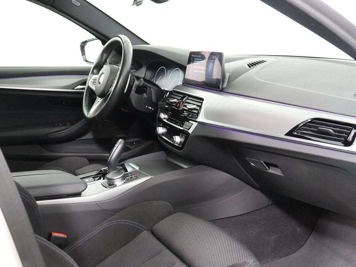 Б/У БМВ 5 серии 2019 года. Фото: #6