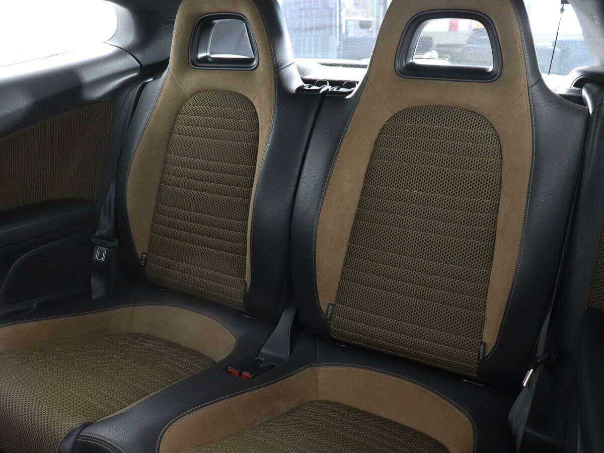 Б/У Фольксваген Сирокко 2012 года. Фото: #9