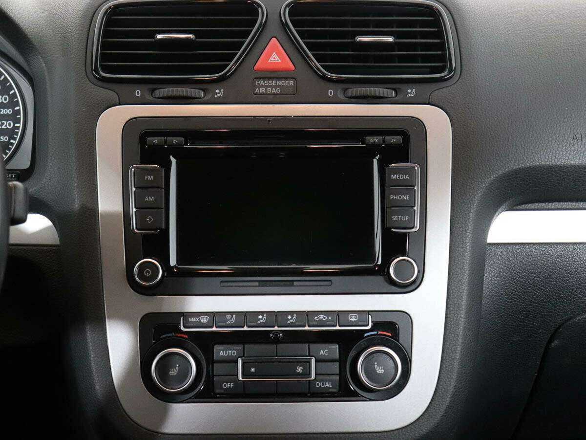 Б/У Фольксваген Сирокко 2012 года. Фото: #12