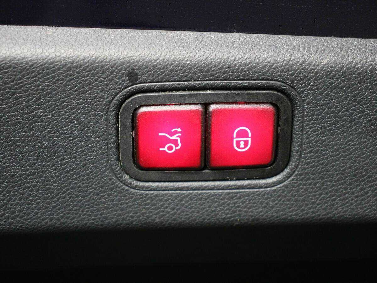 Б/У Мерседес-Бенц ЦЛС 2018 года. Фото: #20