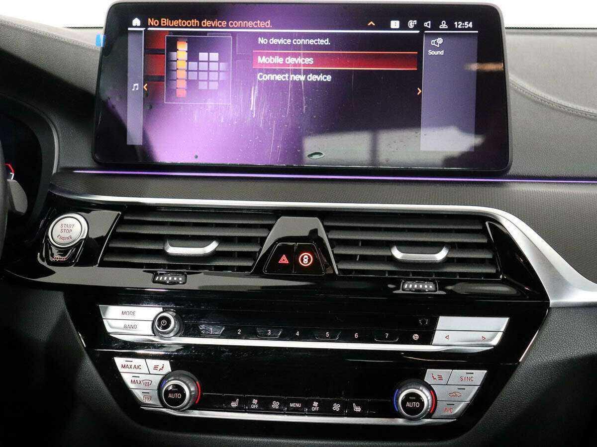 Б/У БМВ 5 серии 2020 года. Фото: #11