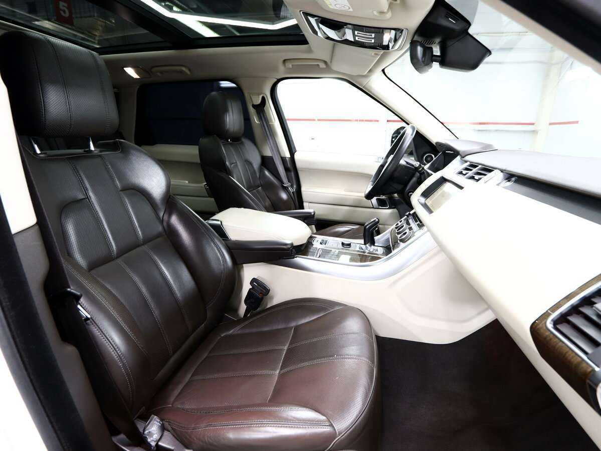 Б/У Лэнд Ровер Рэнж Ровер Спорт 2017 года. Фото: #10