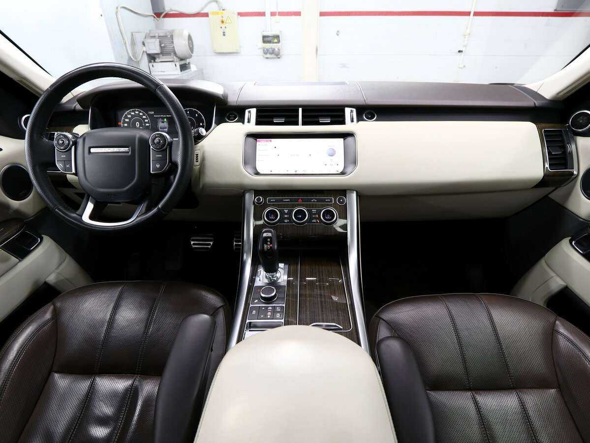 Б/У Лэнд Ровер Рэнж Ровер Спорт 2017 года. Фото: #12