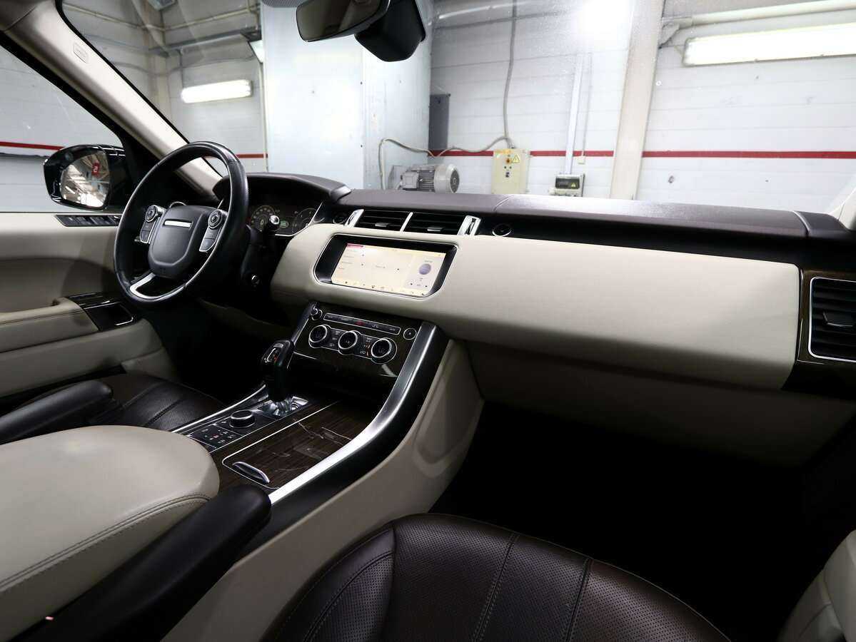 Б/У Лэнд Ровер Рэнж Ровер Спорт 2017 года. Фото: #13