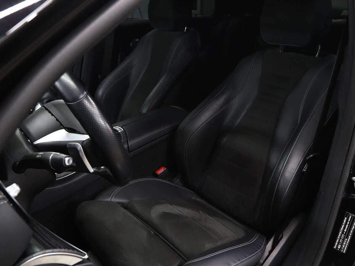 Б/У Мерседес-Бенц Е-Класс 2021 года. Фото: #7