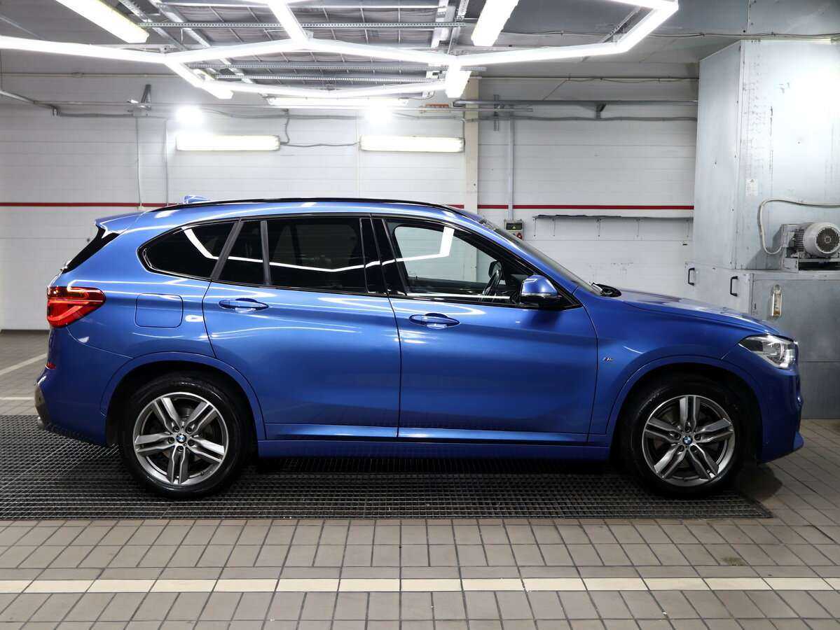 Б/У БМВ Икс1 2019 года. Фото: #2