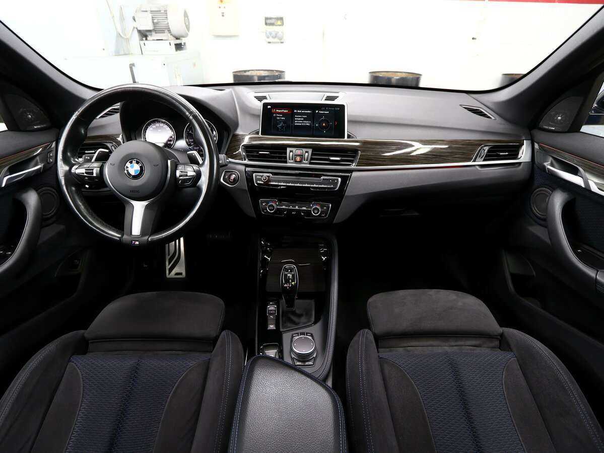 Б/У БМВ Икс1 2019 года. Фото: #10