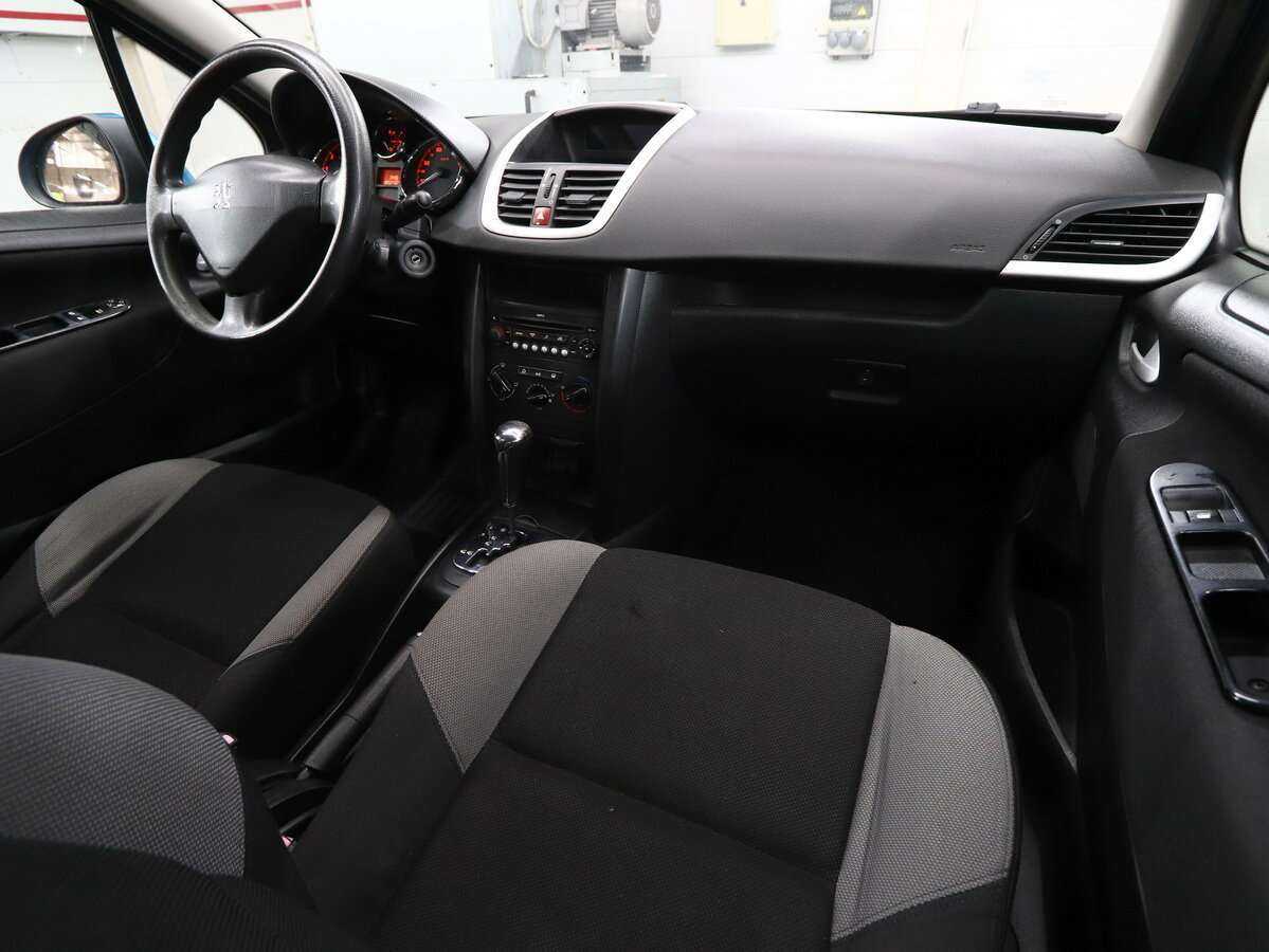 Б/У Пежо 207 2007 года. Фото: #8