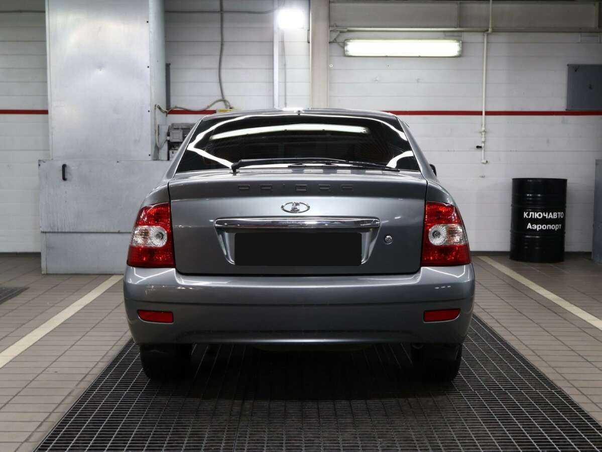 Б/У Лада (ВАЗ) Приора 2011 года. Фото: #4