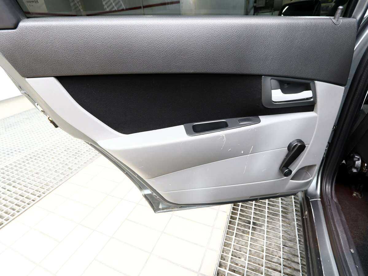 Б/У Лада (ВАЗ) Приора 2011 года. Фото: #14