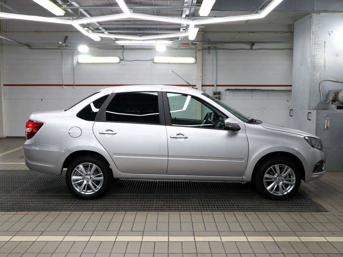 Б/У Лада (ВАЗ) Гранта 2023 года. Фото: #2