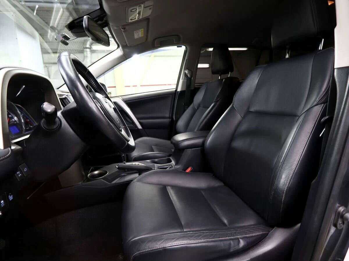 Б/У Тойота Рав4 2013 года. Фото: #5