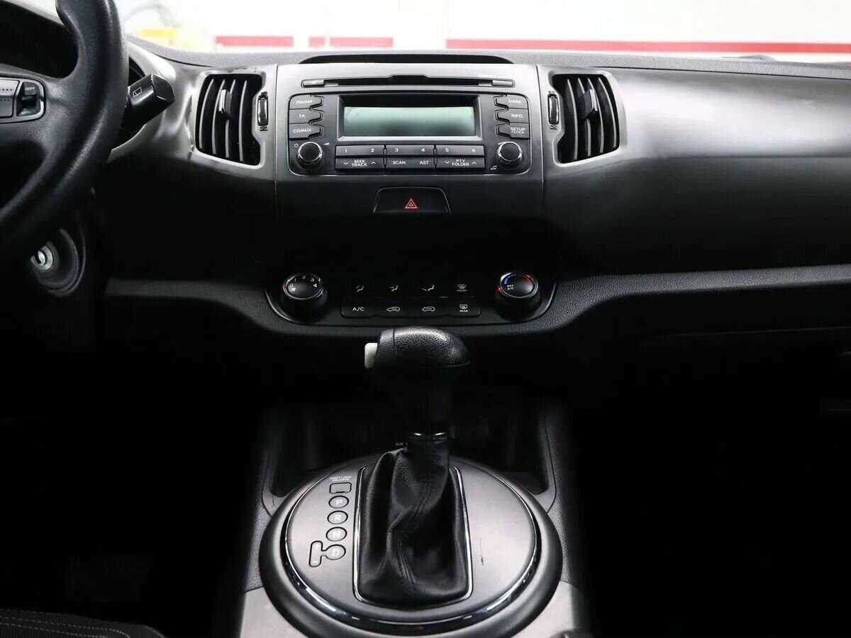 Б/У Киа Спортейдж 2013 года. Фото: #16