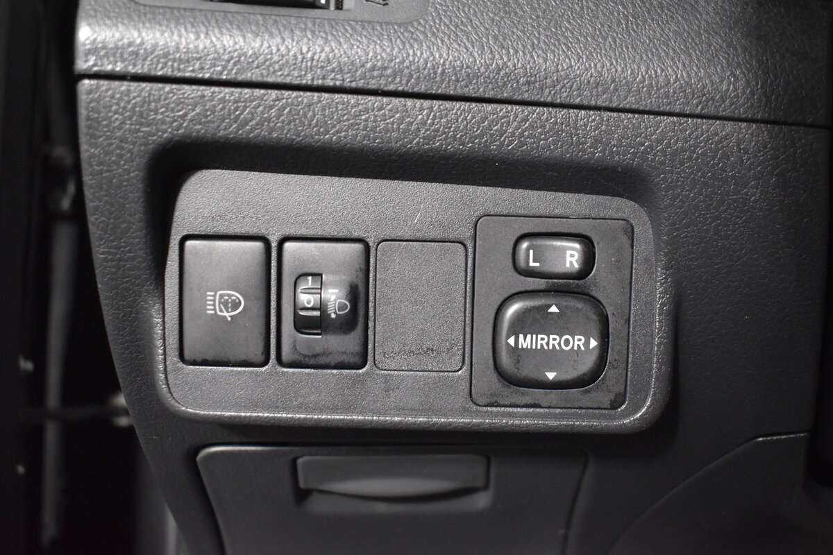 Б/У Тойота Королла 2008 года. Фото: #14