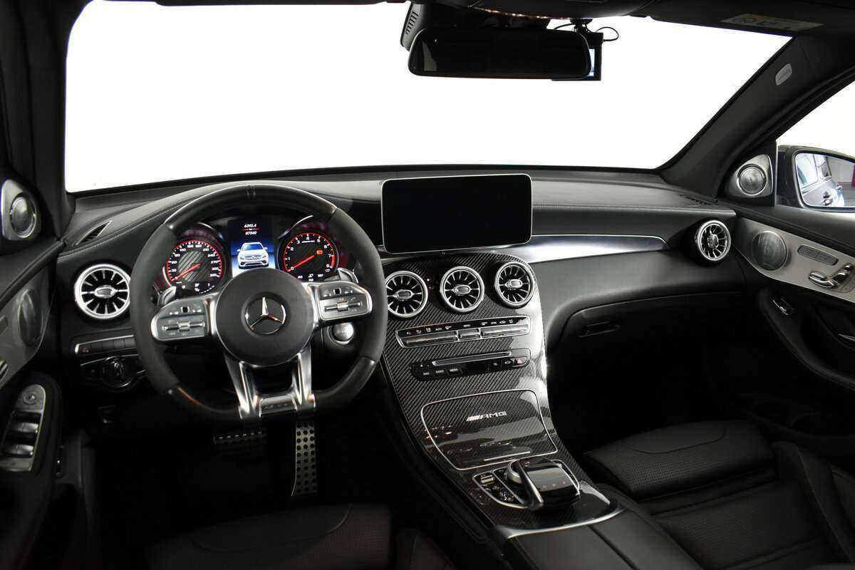 Б/У Мерседес-Бенц ГЛЦ АМГ 2018 года. Фото: #9