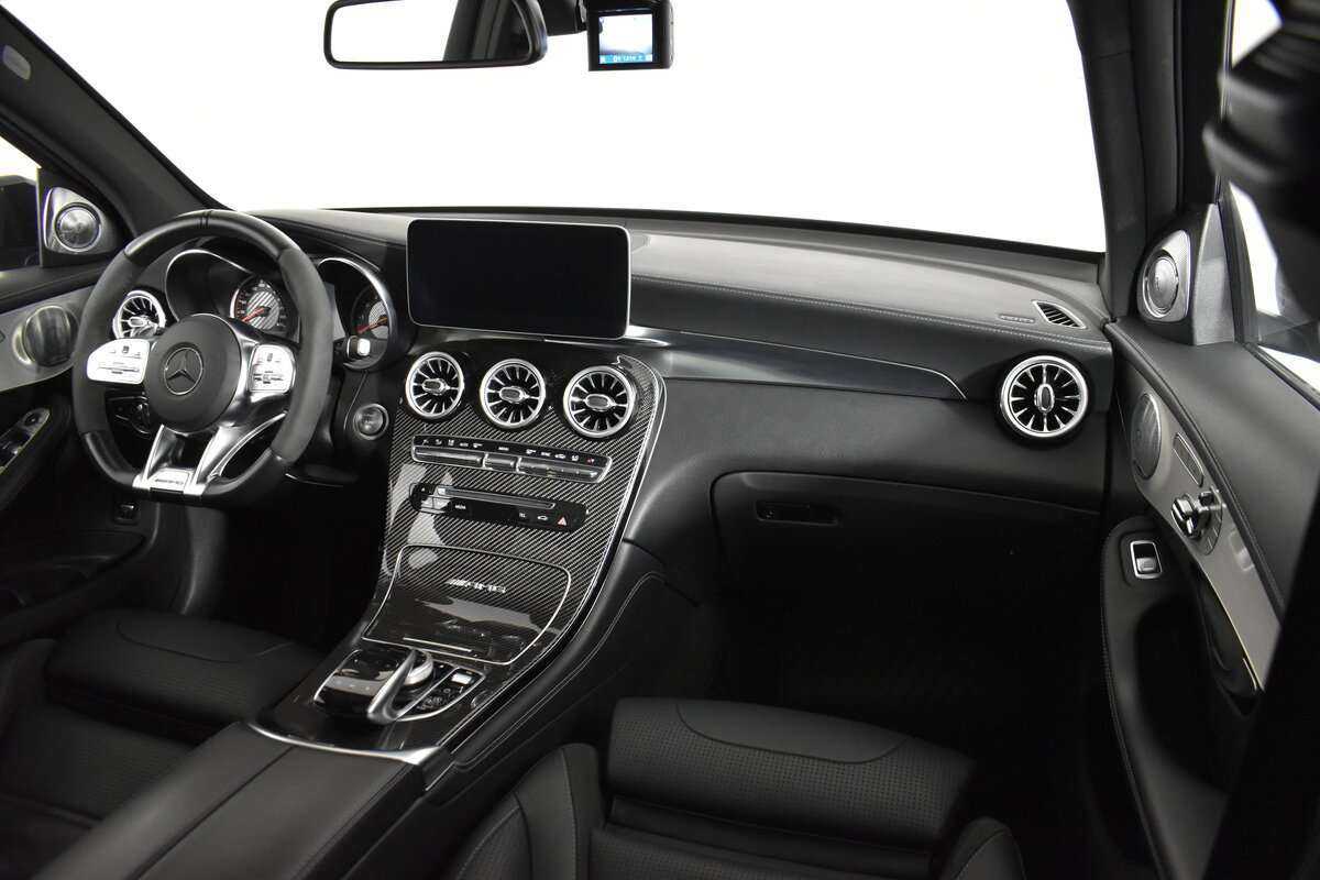 Б/У Мерседес-Бенц ГЛЦ АМГ 2018 года. Фото: #11