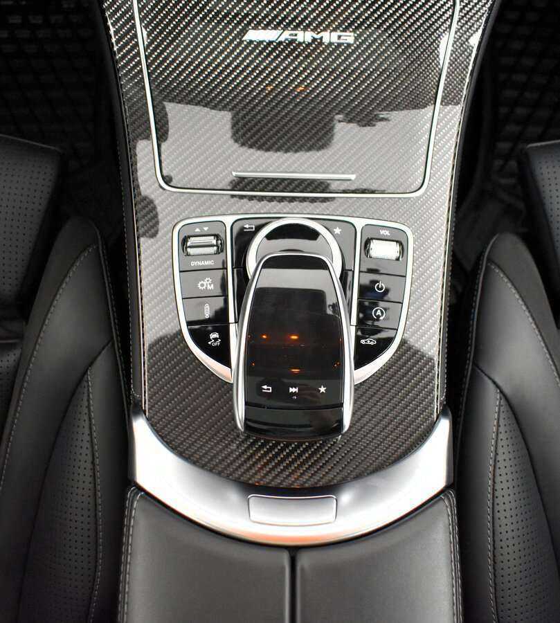 Б/У Мерседес-Бенц ГЛЦ АМГ 2018 года. Фото: #16