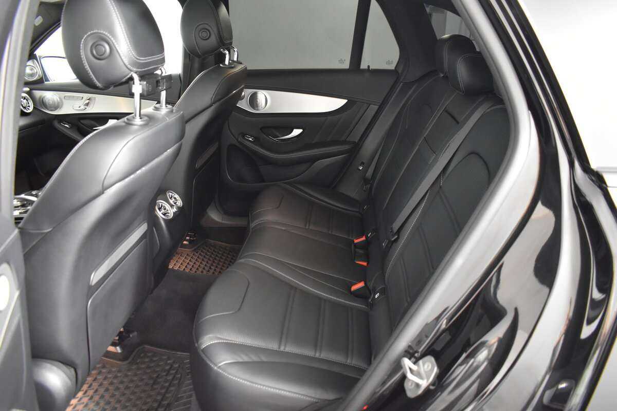 Б/У Мерседес-Бенц ГЛЦ АМГ 2018 года. Фото: #18